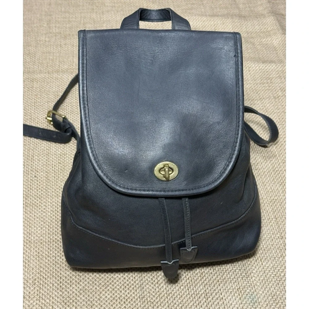 COACH Daypack Bag 9791 Black Leather Small Vtg 90s Backpack Rucksack Purse